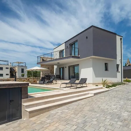 Anamarija Holiday home *
